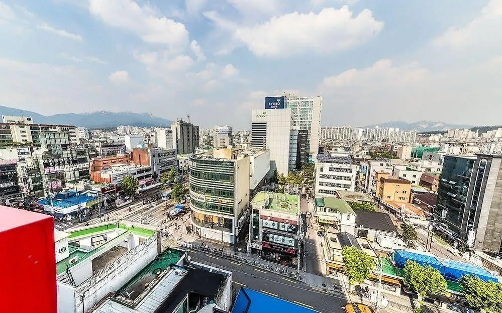 Daniel Campanella Hotel Seoul